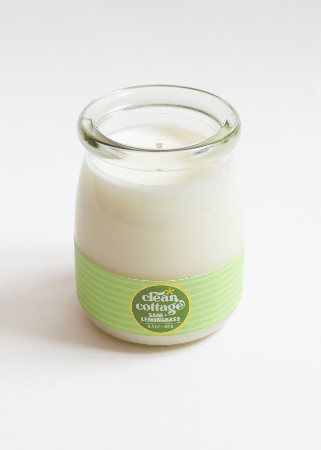 clean cottage candle